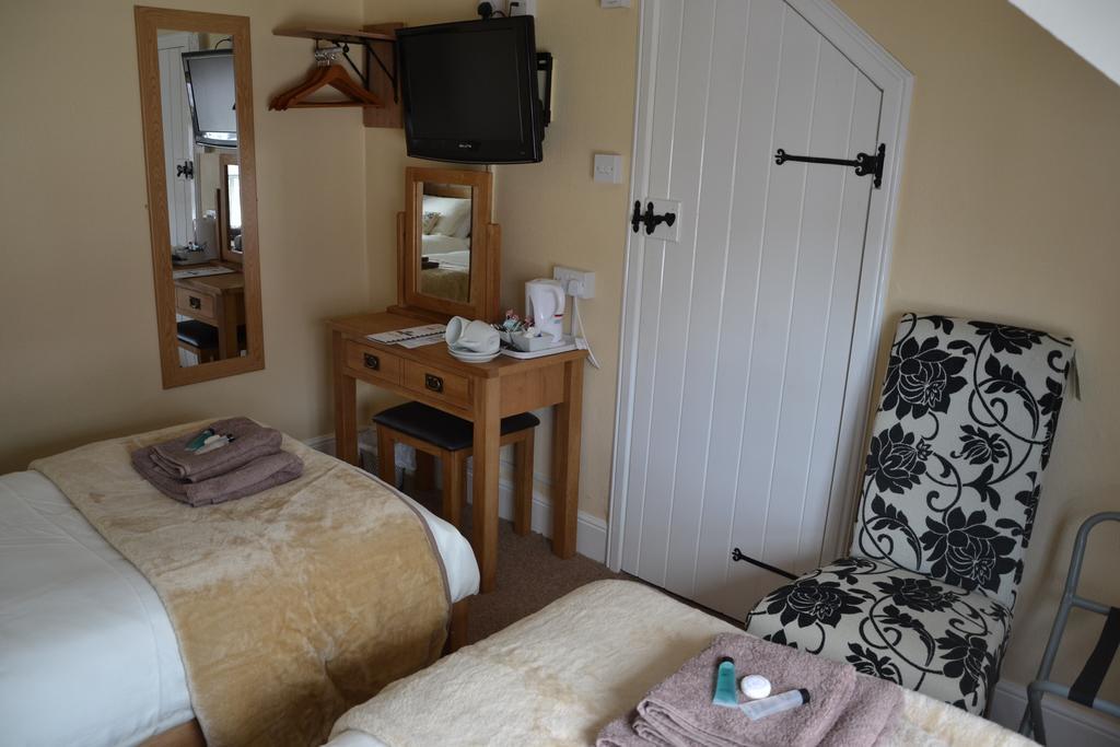 Crown Hotel Corwen Δωμάτιο φωτογραφία