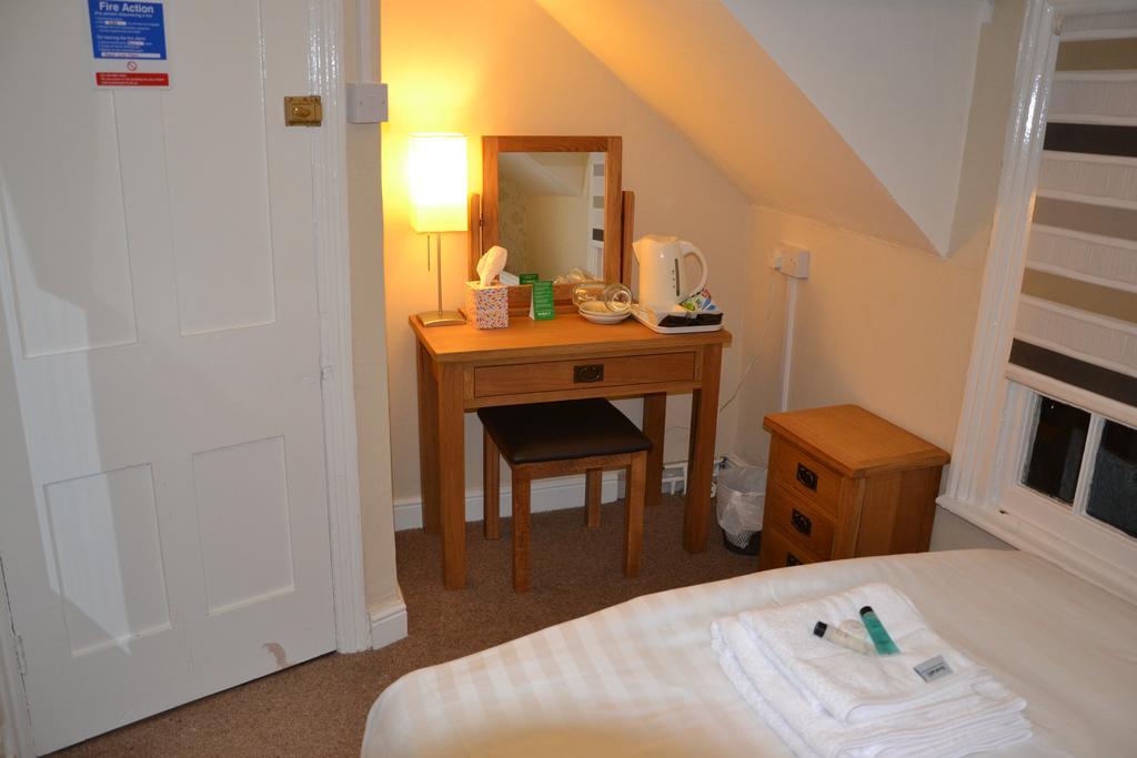 Crown Hotel Corwen Δωμάτιο φωτογραφία